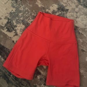 Size 0, lipgloss pink shorts lulu